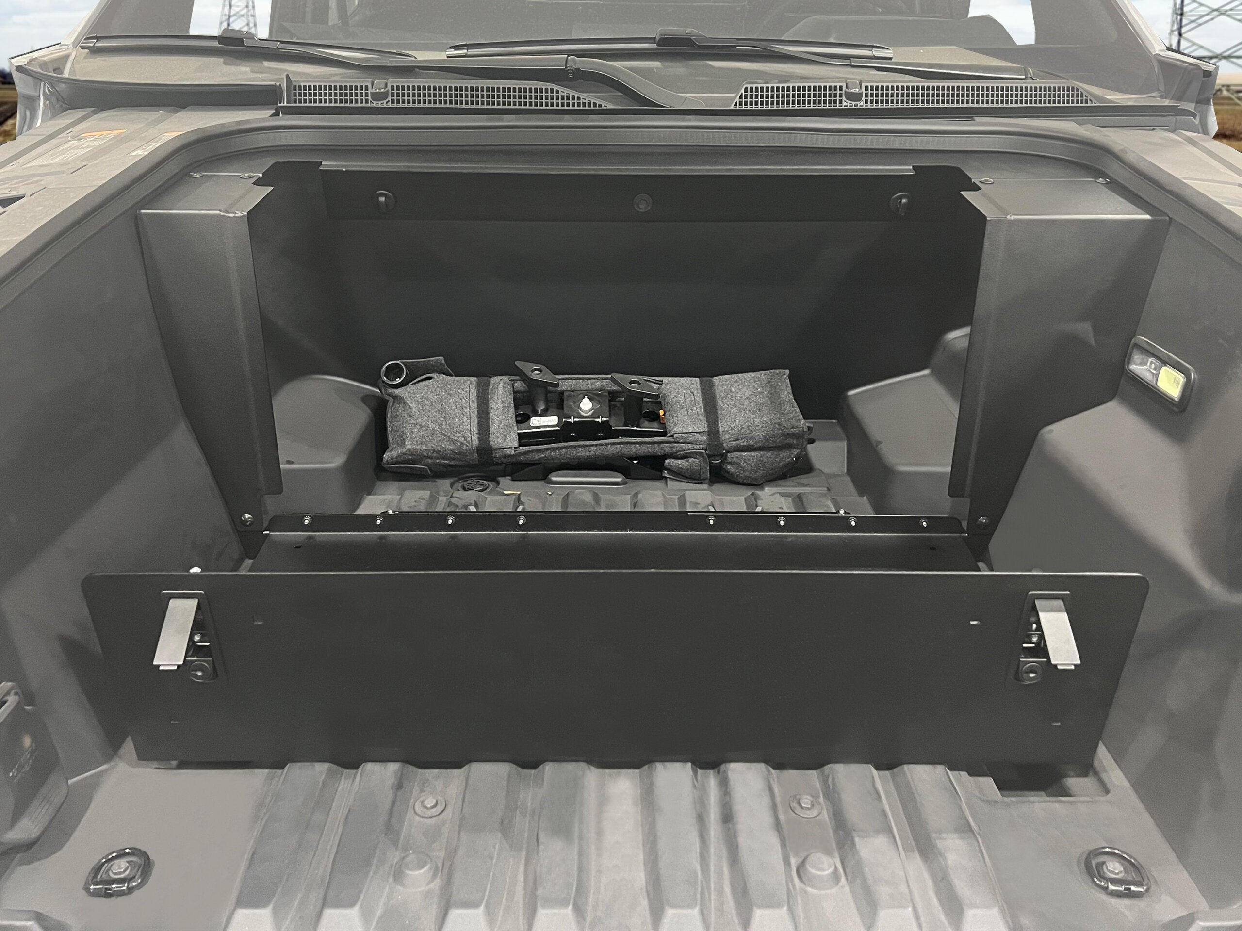 Havis Front Trunk Storage Box Mount for 2024 Chevrolet Silverado – EV Truck