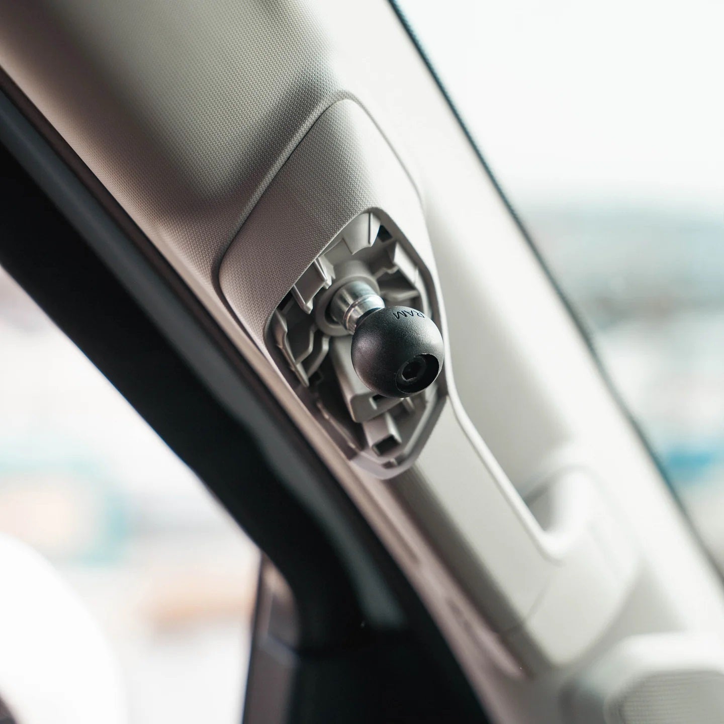 RAM® Grab Handle & A-Pillar M6 Bolt Replacement Ball Mount Base – B Size 1”