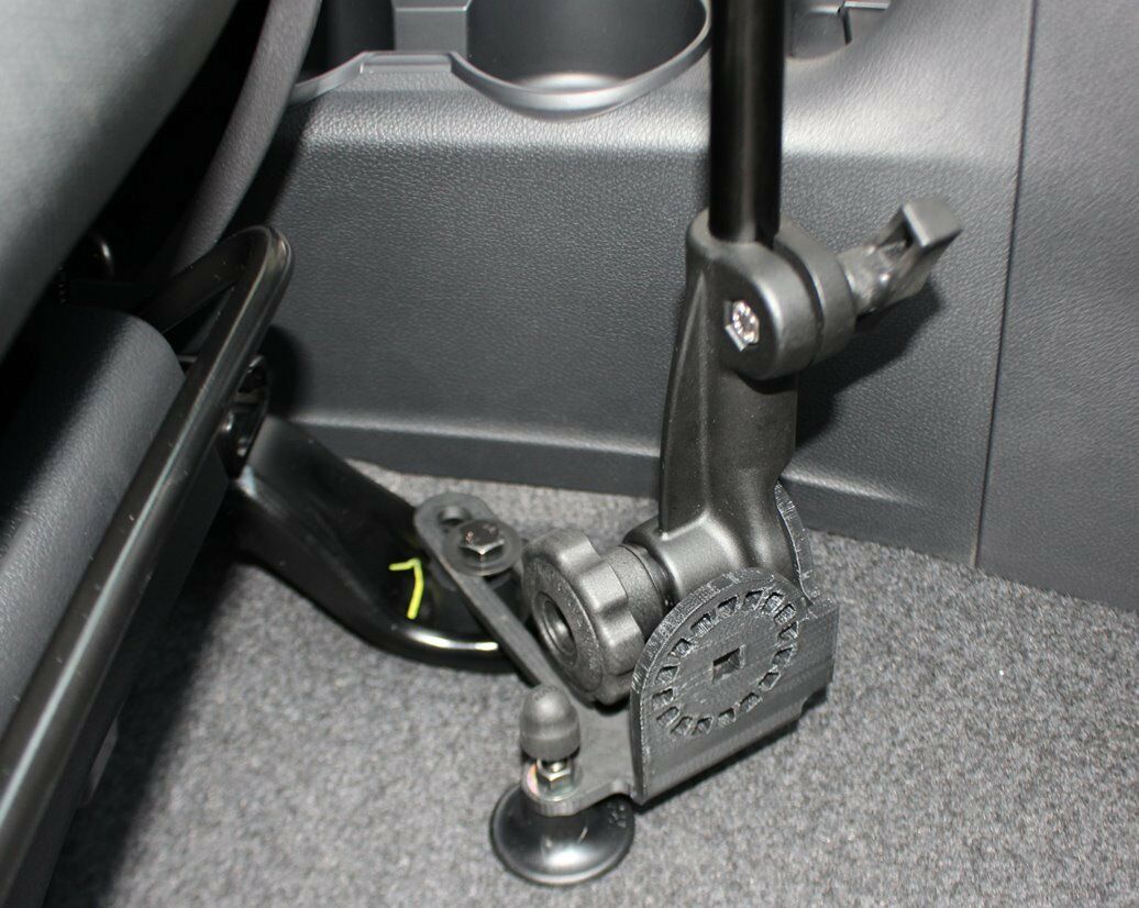 RAM Pod HD No Drill Vehicle Mount with 12" Aluminum Rod and Socket Arm