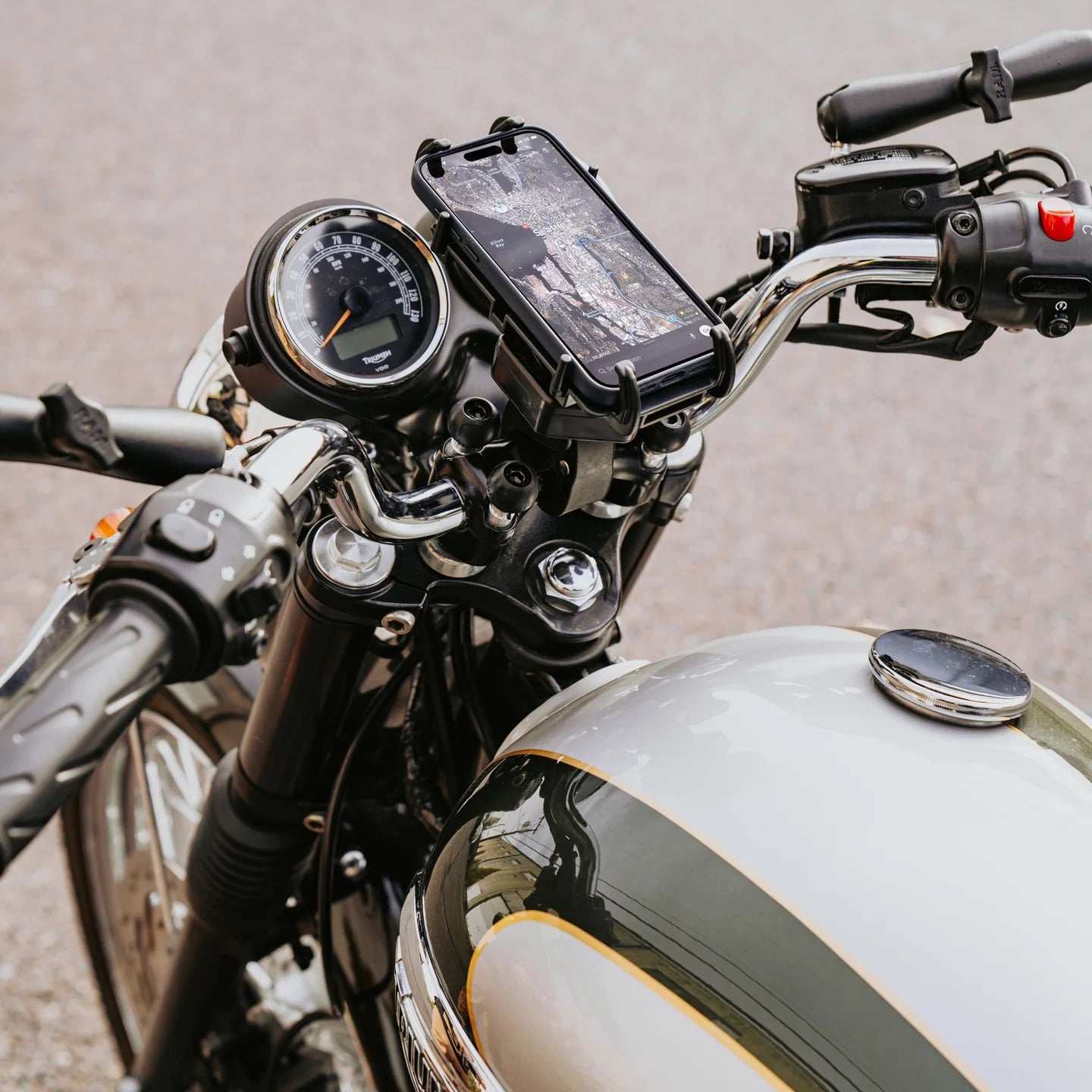 RAM Mount Quick-Grip XL Holder for Larger Phones RAM-HOL-PD4U