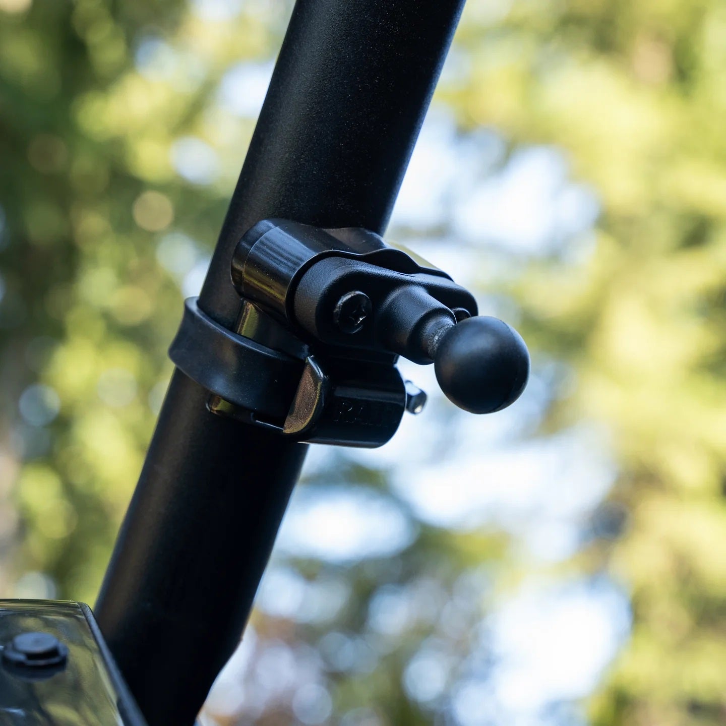 RAM ATV/Side-by-Side Rail Ball Base with B Size 1" Ball | RAM-B-231Z-2U