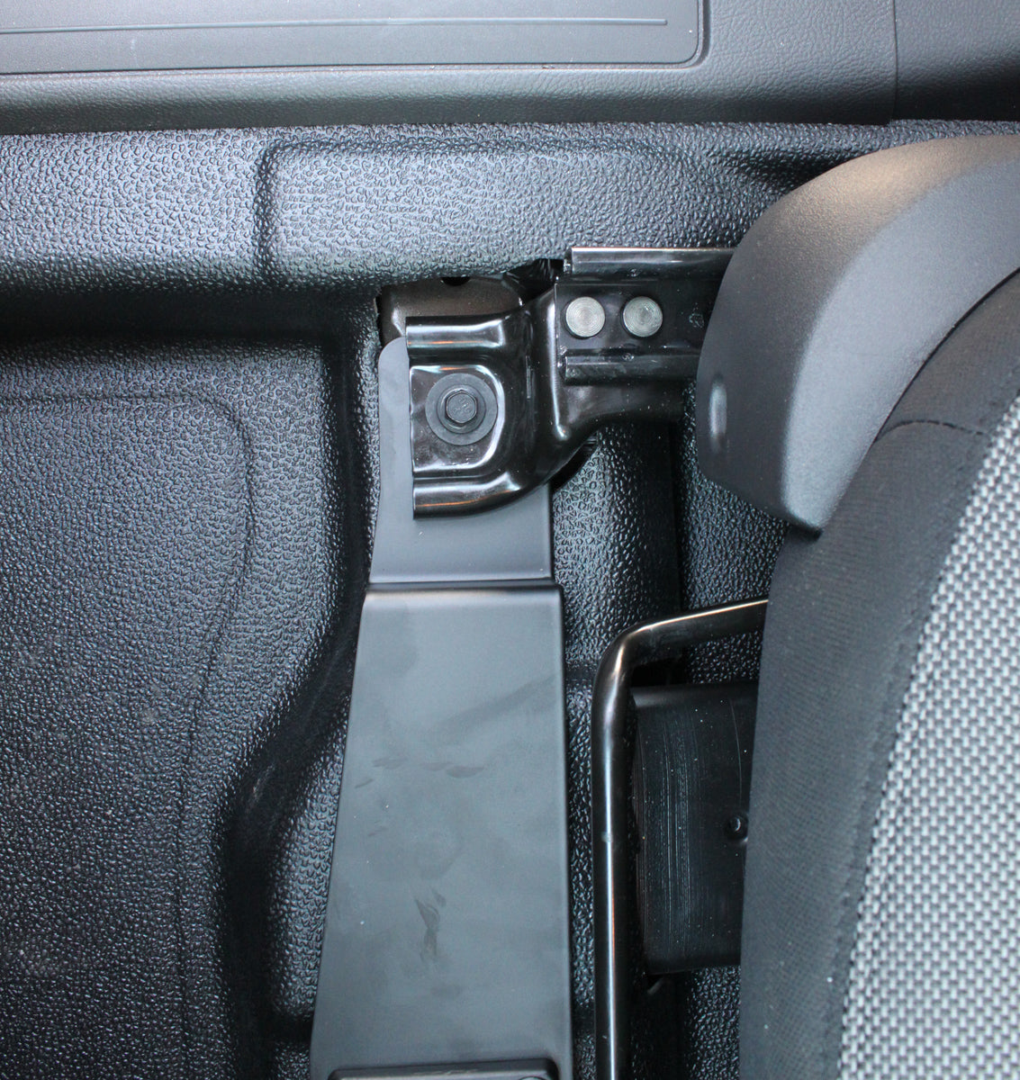 RAM No-Drill Vehicle Base for 2013 - 2018 Ford Taurus + More
