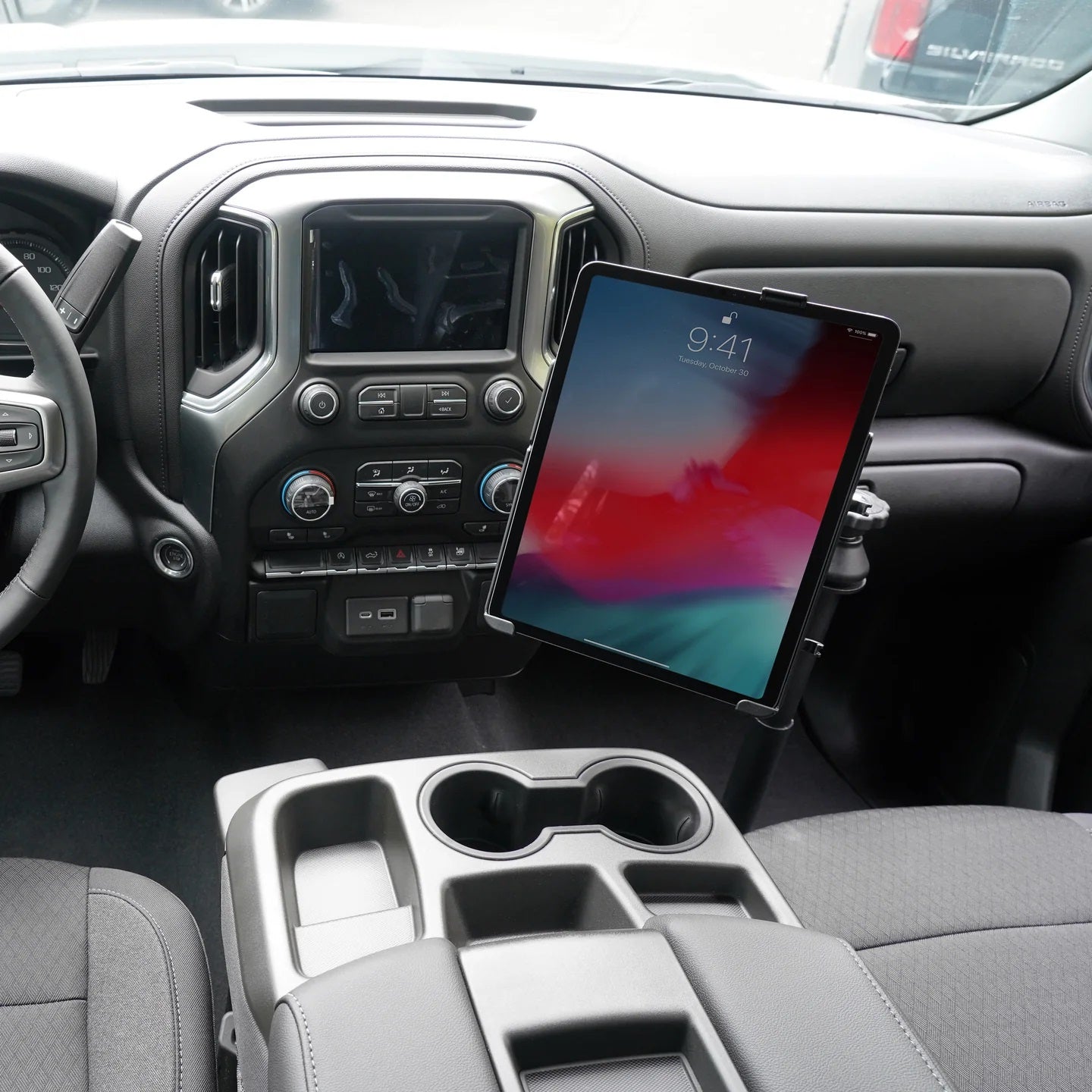 RAM No-Drill Tablet / Laptop Mount for 2019-24 Chevy Silverado, Tahoe, GMC Sierra