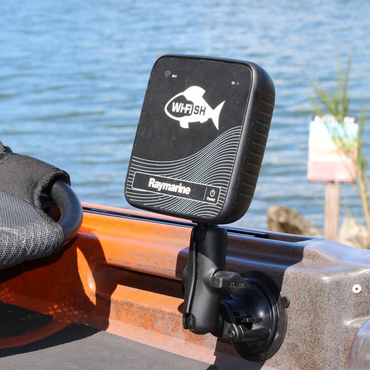 RAM Twist-Lock Suction Cup Mount for Raymarine Dragonfly, WiFish